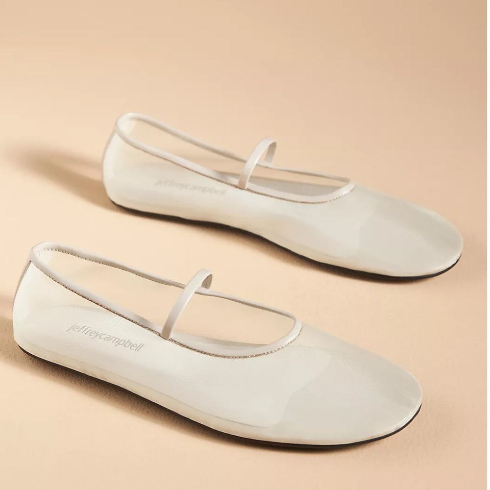 NWT JEFFREY CAMPBELL Swan-Lake Mesh Flats, Creme/Beige, size 6.5